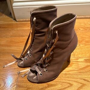 Gianvitto Rossi Lace Up Velvet Heels